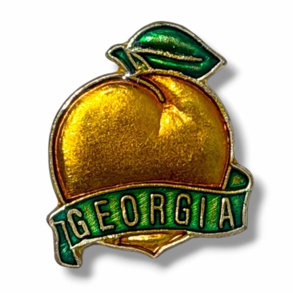 Georgia Peach Enamel Vintage Lapel Pin F31